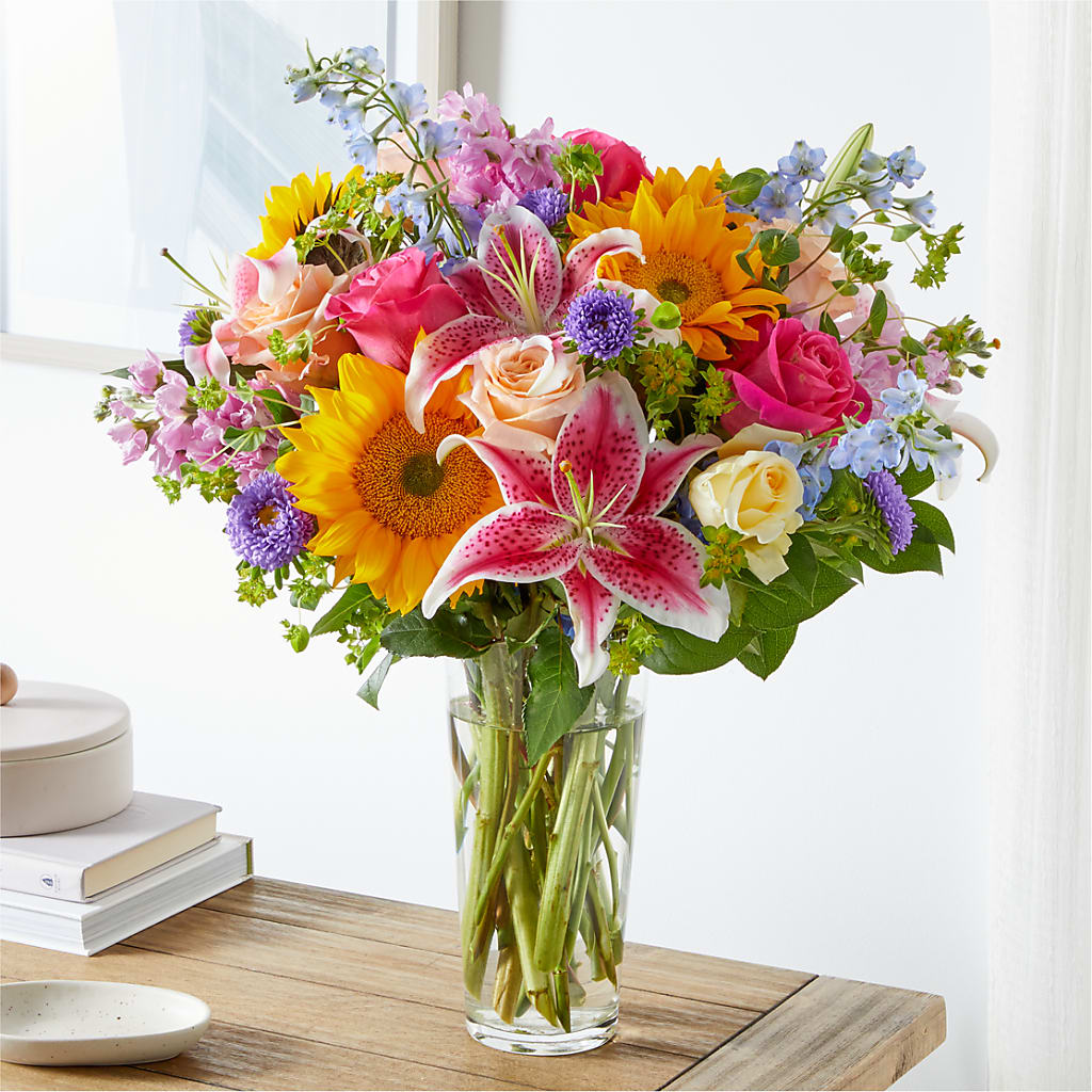 Dreamy Meadows Bouquet –  Corona Rose Flowers, Corona CA