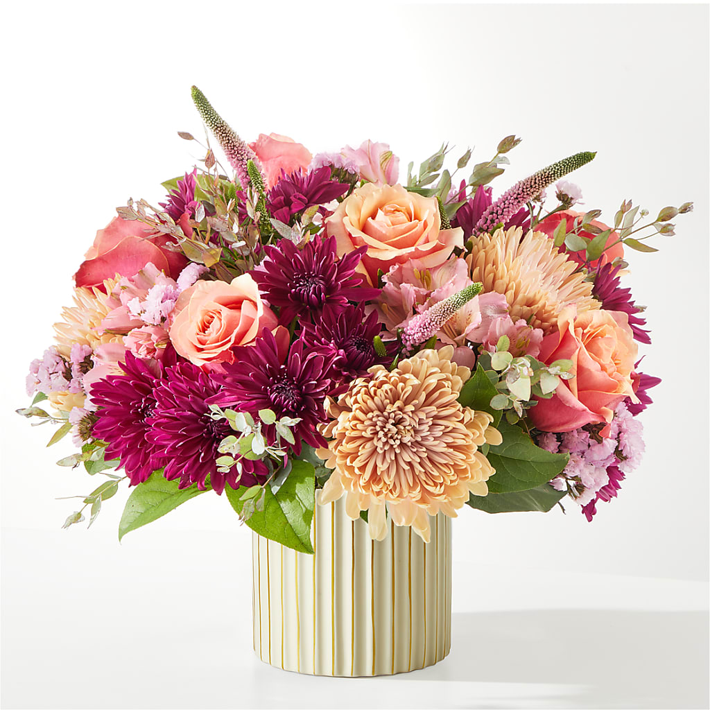 Berry Cobbler Bouquet with Ivory Vase –  Corona Rose Flowers, Corona CA