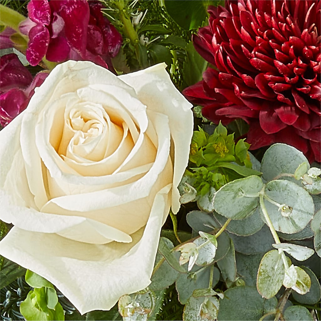 Cranberry Fizz Bouquet –  Corona Rose Flowers, Corona CA