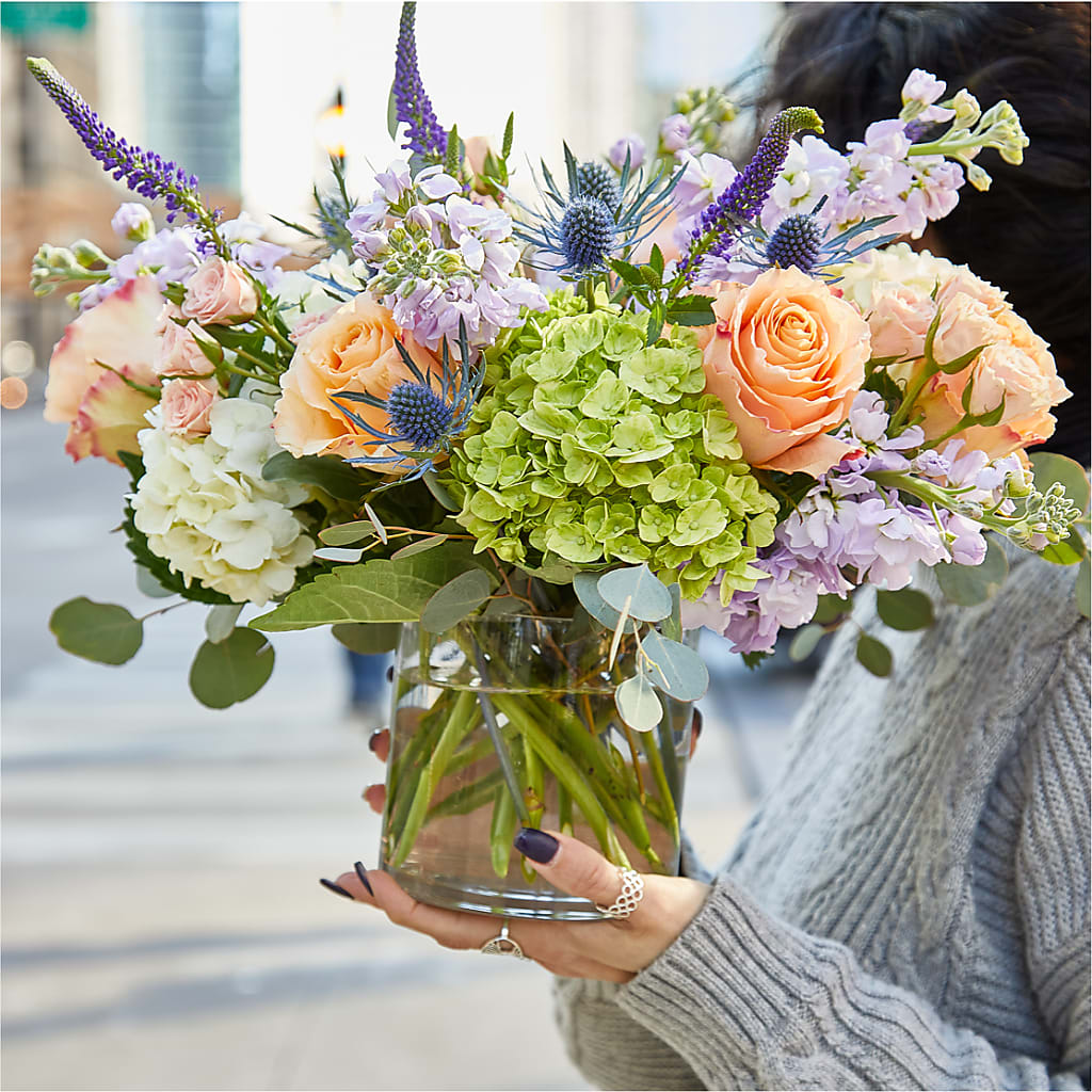 Porch Swing Bouquet –  Corona Rose Flowers, Corona CA