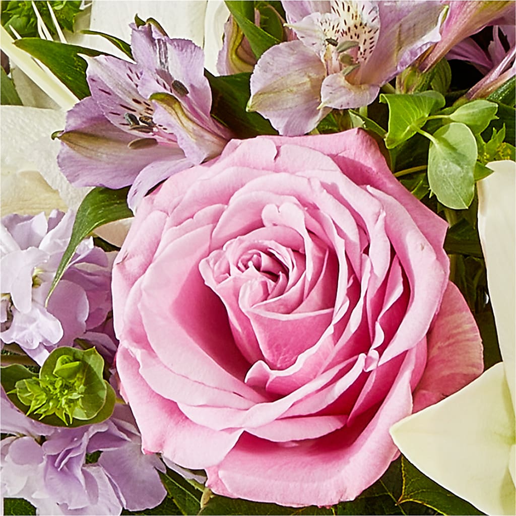 Daydreamer Bouquet –  Corona Rose Flowers, Corona CA