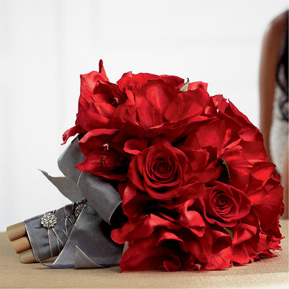Heart's Happiness Bouquet –  Corona Rose Flowers, Corona CA