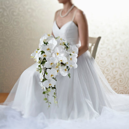 Classic White Bouquet –  Corona Rose Flowers, Corona CA