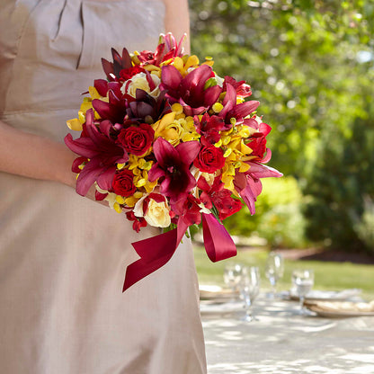 Sunningdale Bouquet –  Corona Rose Flowers, Corona CA